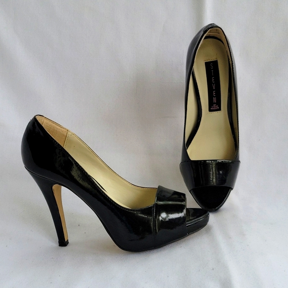 Sexy!! Steven by Steve Madden Patent Peep-toe Pumps - Size 6 - Black